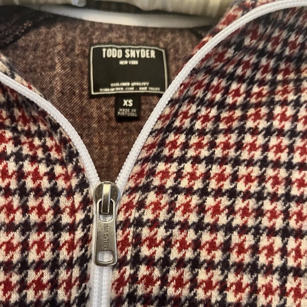 Todd Snyder Red and Black Houndstooth Jacket - Picture 4 of 6
